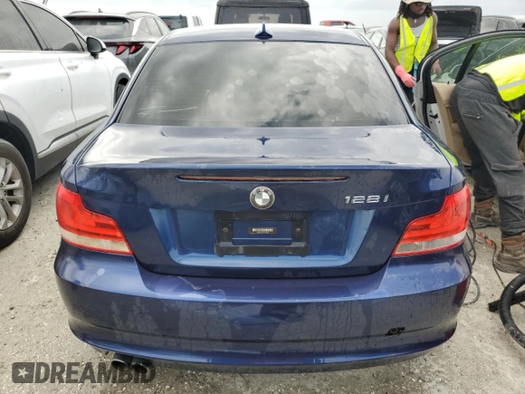 2013 BMW 1 Series 128i with VIN WBAUP7C51DVP24816, listed as a Copart auction lot 76471594 with Not Provided miles and Salvage Title. Bid and sale history available at carsss.com. Image 6.