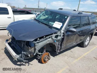 2022 Toyota 4Runner SR5 with VIN JTEEU5JRXN5260206, listed as a IAAI auction lot 41775088 with 69,235 mi miles. Bid and sale history available at carsss.com. Image 2.