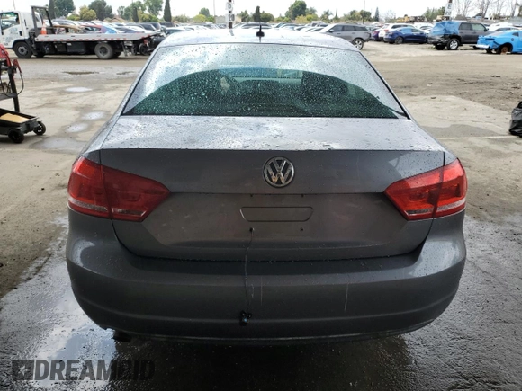 2014 Volkswagen Passat S с VIN 1VWAP7A36EC002386, выставлен на аукционе Copart как лот 51342225 с пробегом 90 522 миль миль и Списание • Salvage title. История ставок и продаж доступна на DreamBid. Изображение 6.