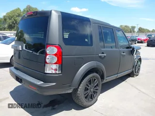2011 Land Rover LR4 HSE with VIN SALAG2D48BA571623, listed as a IAAI auction lot 40124664 with 158,504 mi miles and . Bid and sale history available at DreamBid. Image 4.