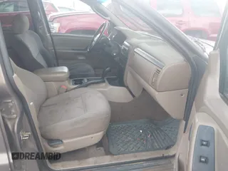 2002 Jeep Grand Cherokee Laredo with VIN 1J4GX48S32C168105, listed as a IAAI auction lot 42451373 with 293,790 mi miles and . Bid and sale history available at DreamBid. Image 5.