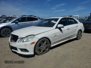 2010 Mercedes-Benz E-Class E 350 Luxury with VIN WDDHF5GB1AA052938, listed as a Copart auction lot 54957775 with 113,996 mi miles and Salvage Title. Bid and sale history available at carsss.com. Image 1.