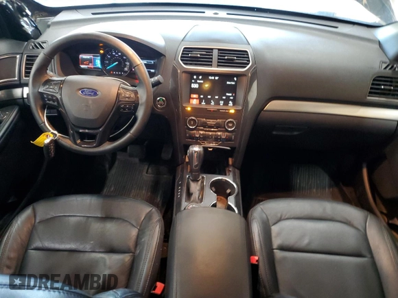 2018 Ford Explorer XLT z VIN 1FM5K8D81JGC06110, wystawiony jako Copart lot #58719295 z przebiegiem 92 645 mil mil oraz Szkoda całkowita • Salvage title. Historia ofert i sprzedaży dostępna na DreamBid. Obrazek 8.