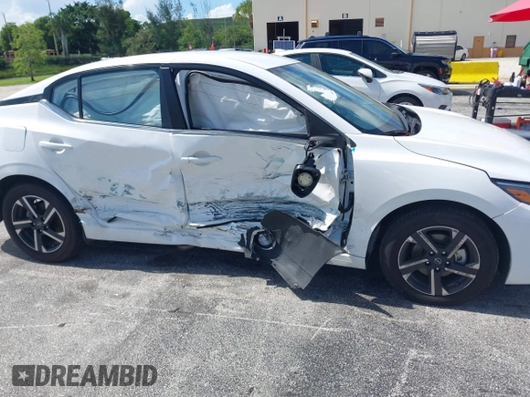 2024 Nissan Sentra SV with VIN 3N1AB8CV9RY273044, listed as a IAAI auction lot 42697869 with Not provided miles and . Bid and sale history available at DreamBid. Image 6.