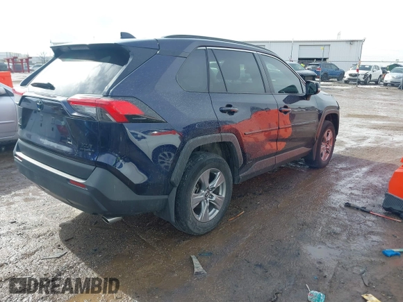 2022 Toyota RAV4 Hybrid XLE with VIN 2T3RWRFV1NW137075, listed as a IAAI auction lot 41652736 with 54,777 mi miles. Bid and sale history available at carsss.com. Image 4.
