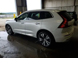 2022 Volvo XC60 Inscription with VIN YV4L12RL2N1083576, listed as a Copart auction lot 57669655 with 40,764 mi miles and Salvage title. Bid and sale history available at DreamBid. Image 2.