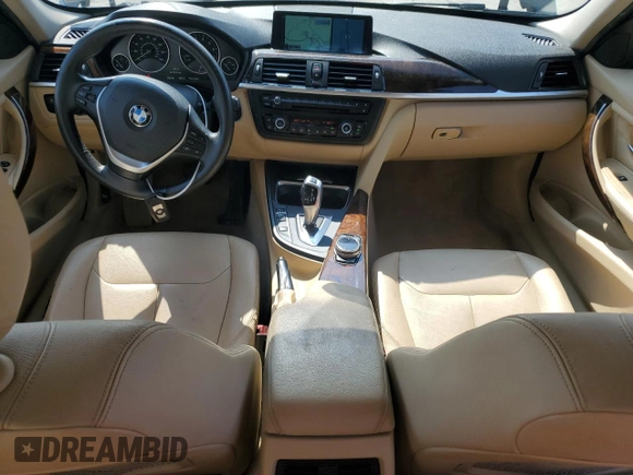 2015 BMW 3 Series 328i xDrive с VIN WBA3B5G56FNS14988, выставлен на аукционе Copart как лот 60500875 с пробегом 136 334 миль миль и Списание • Salvage title. История ставок и продаж доступна на DreamBid. Изображение 8.