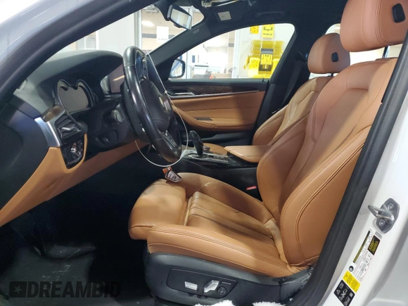 2019 BMW 5 Series 540i xDrive with VIN WBAJE7C53KWW37760, listed as a Copart auction lot 84263044 with 44,687 mi miles and Salvage Title. Bid and sale history available at carsss.com. Image 7.