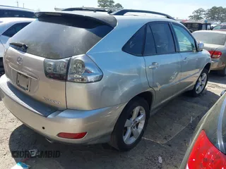 2007 Lexus RX 350 with VIN 2T2GK31U47C004544, listed as a IAAI auction lot 41845606 with 257,611 mi miles. Bid and sale history available at carsss.com. Image 4.