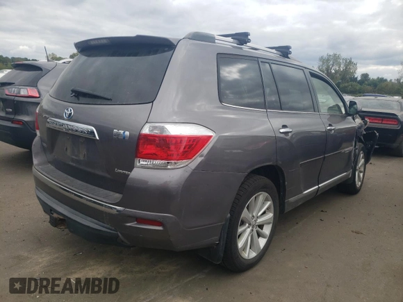 2013 Toyota Highlander Hybrid Limited with VIN JTEDC3EHXD2016172, listed as a Copart auction lot 72417304 with 173,753 mi miles and Salvage Title. Bid and sale history available at carsss.com. Image 3.