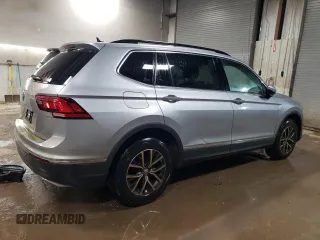 2020 Volkswagen Tiguan SE with VIN 3VV3B7AX1LM002984, listed as a Copart auction lot 52350555 with 94,365 mi miles and Salvage Title. Bid and sale history available at DreamBid. Image 3.