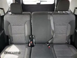 2018 Chevrolet Traverse LT Cloth z VIN 1GNERGKW9JJ170589, wystawiony jako Copart lot #55987725 z przebiegiem 125 818 mil mil oraz Szkoda całkowita • Salvage title. Historia ofert i sprzedaży dostępna na DreamBid. Obrazek 10.