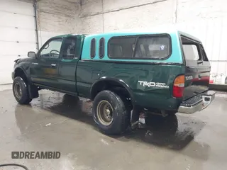 2000 Toyota Tacoma with VIN 5TEWN72N8YZ708960, listed as a IAAI auction lot 41820405 with 175,453 mi miles and . Bid and sale history available at DreamBid. Image 3.
