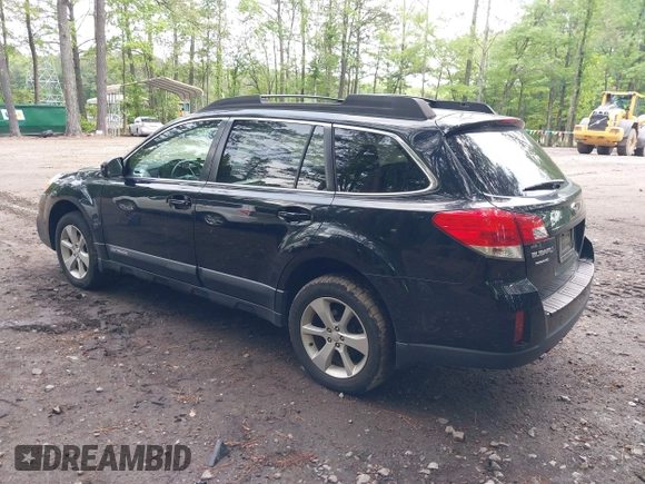 2013 Subaru Outback Premium with VIN 4S4BRCGC9D3239370, listed as a IAAI auction lot 42199995 with 145,712 mi miles and . Bid and sale history available at carsss.com. Image 3.