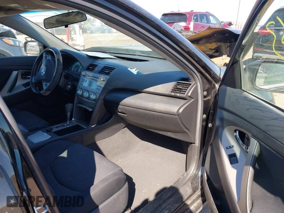 2009 Toyota Camry with VIN 4T1BE46K29U865824, listed as a IAAI auction lot 41871763 with 140,404 mi miles. Bid and sale history available at carsss.com. Image 5.