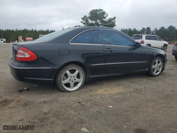 2003 Mercedes-Benz CLK-Class 5.0L with VIN WDBTJ75J03F030622, listed as a Copart auction lot 43467395 with 199,040 mi miles and Clean Title. Bid and sale history available at carsss.com. Image 3.