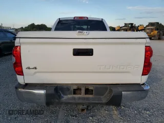 2016 Toyota Tundra 4WD Truck SR with VIN 5TFUW5F18GX523328, listed as a Copart auction lot 70480184 with 136,366 mi miles and Clean Title. Bid and sale history available at carsss.com. Image 6.
