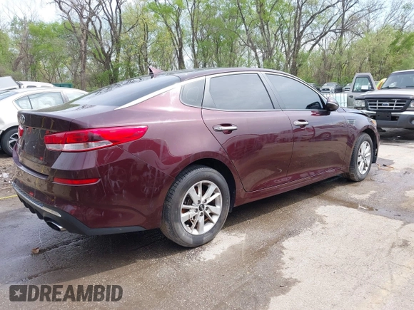 2019 Kia Optima LX with VIN 5XXGT4L39KG277217, listed as a IAAI auction lot 40220142 with 139,755 mi miles. Bid and sale history available at carsss.com. Image 4.