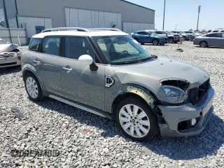 2018 MINI Countryman Cooper S z VIN WMZYT3C3XJ3E00121, wystawiony jako Copart lot #57341905 z przebiegiem 64 387 mil mil oraz Szkody całkowita. Historia ofert i sprzedaży dostępna na DreamBid. Obrazek 4.