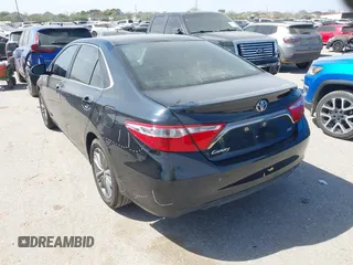 2017 Toyota Camry XLE z VIN 4T1BF1FK2HU396003, wystawiony jako IAAI lot #41792825 z przebiegiem 102 921 mil mil oraz . Historia ofert i sprzedaży dostępna na DreamBid. Obrazek 3.
