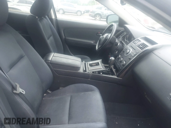 2010 Mazda CX-9 Sport with VIN JM3TB3MVXA0217305, listed as a IAAI auction lot 42188795 with 131,875 mi miles and . Bid and sale history available at DreamBid. Image 5.