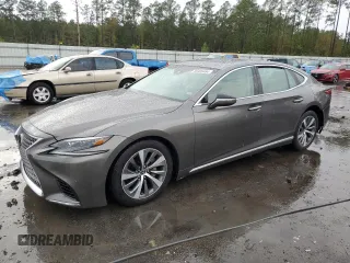 2019 Lexus LS with VIN JTHC51FF2K5005429, listed as a Copart auction lot 80486464 with 70,414 mi miles and Salvage Title. Bid and sale history available at carsss.com. Image 1.