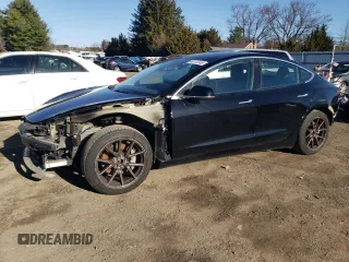 2018 Tesla Model 3 Long Range Battery with VIN 5YJ3E1EB5JF113234, listed as a Copart auction lot 49172345 with 196,225 mi miles and Salvage Title. Bid and sale history available at DreamBid. Image 1.