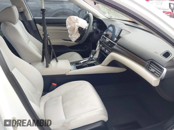2019 Honda Accord EX with VIN 1HGCV1F48KA031977, listed as a IAAI auction lot 41745191 with 96,497 mi miles and . Bid and sale history available at DreamBid. Image 5.