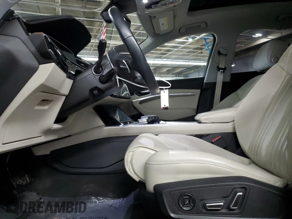 2019 Audi e-tron Prestige with VIN WA1VABGE2KB010143, listed as a Copart auction lot 52039045 with 62,991 mi miles and Salvage Title. Bid and sale history available at DreamBid. Image 7.