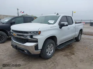 2019 Chevrolet Silverado 1500 LT with VIN 1GCRYDED7KZ349058, listed as a IAAI auction lot 41568500 with 115,928 mi miles. Bid and sale history available at carsss.com. Image 17.