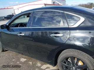 2017 Nissan Altima 2.5 SR with VIN 1N4AL3AP3HC286287, listed as a IAAI auction lot 41734373 with 118,932 mi miles. Bid and sale history available at carsss.com. Image 14.