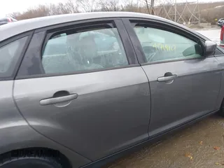 2012 Ford Focus SE with VIN 1FAHP3F26CL220986, listed as a IAAI auction lot 41719127 with 127,050 mi miles and . Bid and sale history available at DreamBid. Image 13.