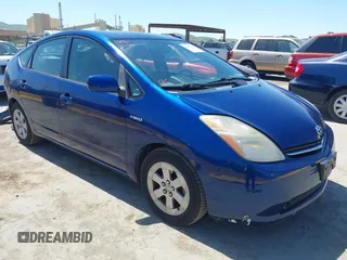 2008 Toyota Prius with VIN JTDKB20UX87729983, listed as a IAAI auction lot 42032366 with 202,631 mi miles. Bid and sale history available at carsss.com. Image 1.