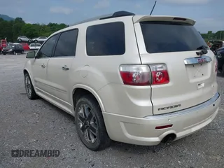 2011 GMC Acadia Denali z VIN 1GKKRTED9BJ320849, wystawiony jako IAAI lot #42132503 z przebiegiem 230 721 mil mil oraz . Historia ofert i sprzedaży dostępna na DreamBid. Obrazek 3.