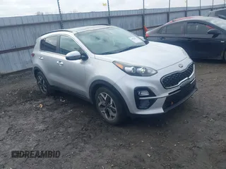 2020 Kia Sportage EX с VIN KNDPN3AC9L7775192, выставлен на аукционе IAAI как лот 41020011 с пробегом 60 652 миль миль и . История ставок и продаж доступна на DreamBid. Изображение 1.