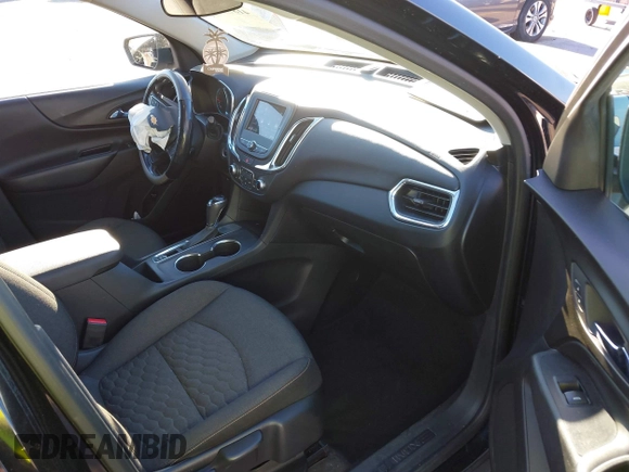 2019 Chevrolet Equinox LT with VIN 3GNAXKEVXKL219870, listed as a IAAI auction lot 41875970 with 82,823 mi miles. Bid and sale history available at carsss.com. Image 5.