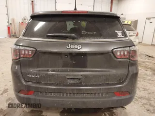 2023 Jeep Compass Sport with VIN 3C4NJDAN8PT531397, listed as a IAAI auction lot 41545093 with 9,915 mi miles and . Bid and sale history available at DreamBid. Image 16.