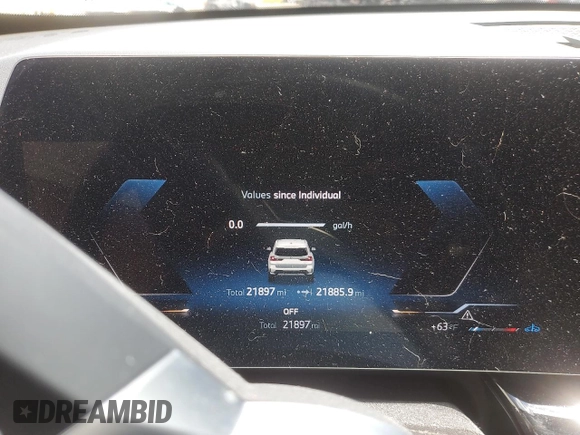2024 BMW X1 xDrive28i z VIN WBX73EF01R5Z19955, wystawiony jako Copart lot #61263085 z przebiegiem 21 897 mil mil oraz Czysty tytuł • Clean title. Historia ofert i sprzedaży dostępna na DreamBid. Obrazek 9.