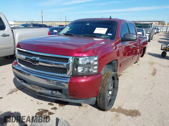 2008 Chevrolet Silverado 1500 1LT with VIN 3GCEC13J48G299099, listed as a IAAI auction lot 41309716 with 199,215 mi miles and . Bid and sale history available at DreamBid. Image 2.