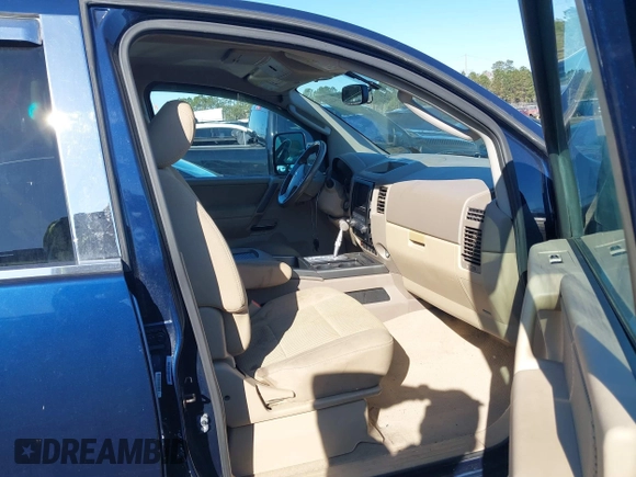 2011 Nissan Titan SL with VIN 1N6AA0EC0BN323844, listed as a IAAI auction lot 41768462 with 106,732 mi miles. Bid and sale history available at carsss.com. Image 5.