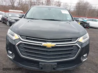 2018 Chevrolet Traverse LT Cloth with VIN 1GNERGKW6JJ204892, listed as a IAAI auction lot 41821372 with 308,738 mi miles. Bid and sale history available at carsss.com. Image 12.
