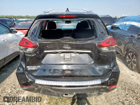 2017 Nissan Rogue SV z VIN JN8AT2MT8HW380522, wystawiony jako Copart lot #53246735 z przebiegiem 71 495 mil mil oraz Szkoda całkowita • Salvage title. Historia ofert i sprzedaży dostępna na DreamBid. Obrazek 6.