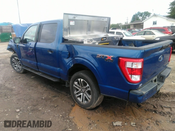 2022 Ford F-150 XL with VIN 1FTEW1EP3NKD77904, listed as a IAAI auction lot 42248838 with 88,961 mi miles and . Bid and sale history available at DreamBid. Image 3.