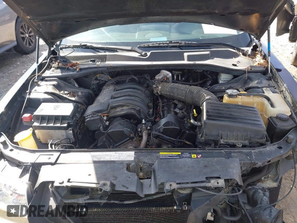 2006 Chrysler 300 with VIN 2C3KA43R66H330998, listed as a IAAI auction lot 41672105 with 168,422 mi miles. Bid and sale history available at carsss.com. Image 10.