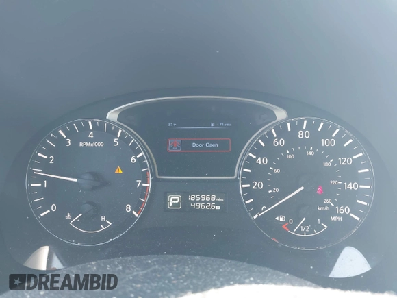 2015 Nissan Altima 2.5 SV with VIN 1N4AL3AP7FC168658, listed as a IAAI auction lot 42044500 with 185,968 mi miles. Bid and sale history available at carsss.com. Image 7.