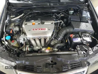 2006 Acura TSX z VIN JH4CL96846C011112, wystawiony jako Copart lot #60831285 z przebiegiem 146 186 mil mil oraz Czysty tytuł • Clean title. Historia ofert i sprzedaży dostępna na DreamBid. Obrazek 11.