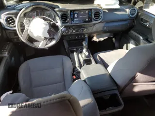 2019 Toyota Tacoma SR z VIN 3TMCZ5AN4KM273999, wystawiony jako Copart lot #55942135 z przebiegiem 101 513 mil mil oraz Szkoda całkowita • Salvage title. Historia ofert i sprzedaży dostępna na DreamBid. Obrazek 8.