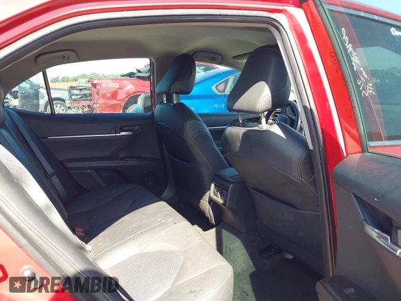 2022 Toyota Camry XSE z VIN 4T1K61AK1NU006141, wystawiony jako IAAI lot #42078782 z przebiegiem 55 637 mil mil oraz . Historia ofert i sprzedaży dostępna na DreamBid. Obrazek 8.