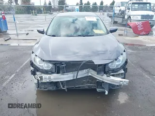 2017 Honda Civic LX z VIN 2HGFC2F50HH540361, wystawiony jako IAAI lot #41809159 z przebiegiem 96 590 mil mil oraz . Historia ofert i sprzedaży dostępna na DreamBid. Obrazek 6.