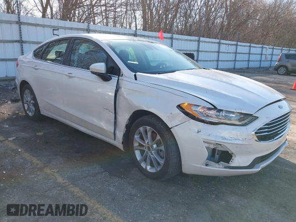 2020 Ford Fusion SE с VIN 3FA6P0HD1LR122177, выставлен на аукционе IAAI как лот 41749652 с пробегом 54 365 миль миль и . История ставок и продаж доступна на DreamBid. Изображение 1.